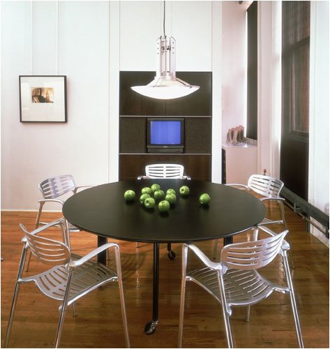 Knoll® D'Urso Round Table Dining Series D'Urso Round Dining Table with Toldeo Chairs